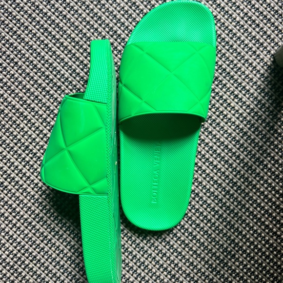 Botega slides Green - Picture 3 of 3